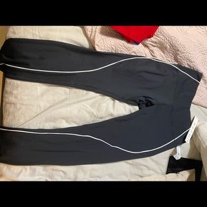 Good American leggings